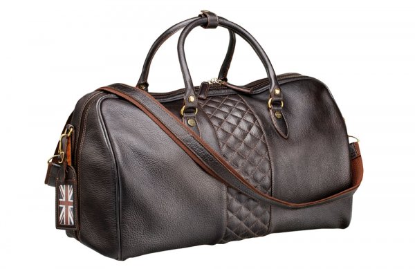 На что стоит обратить внимание при выборе мужской сумки