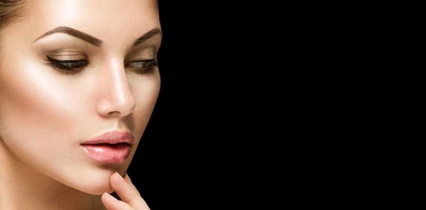 Перманентный макияж бровей и возрастная кожа: нюансы процедуры