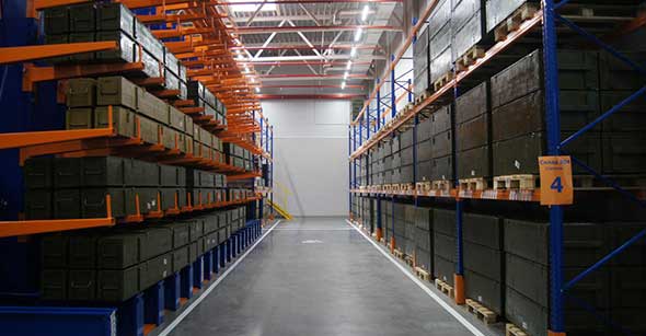 Разновидности стеллажей для склада