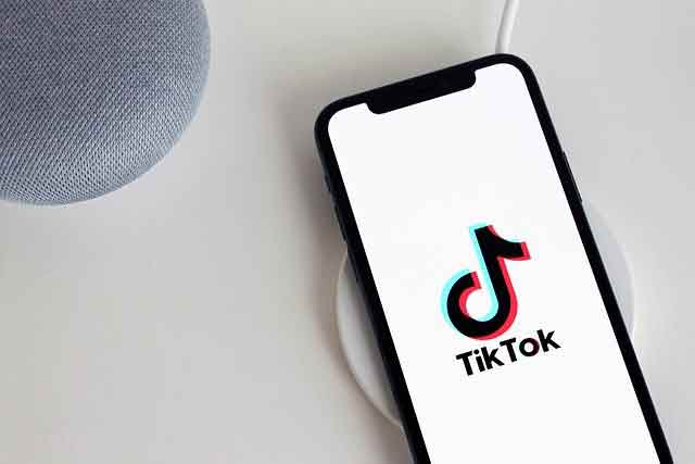 Соревнования в TikTok и рекламная деятельность