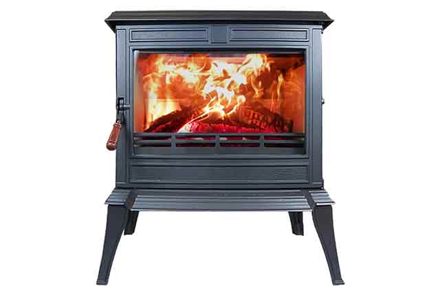 Чугунные печи для бани: преимущества перед аналогами