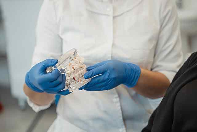 Зубные протезы - что это такое