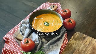 Согревающий суп с пармезаном идеально подходит для осенних дней